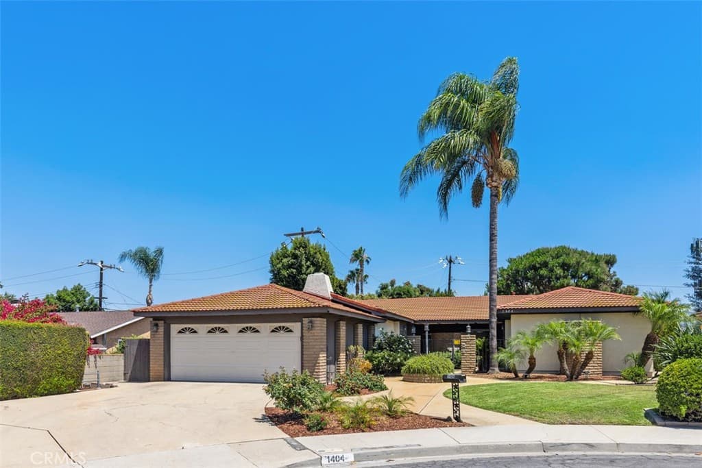 Home at 1404 Coble, Hacienda Heights — photo 4 of 12