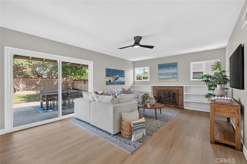 Home at 580 Dover Rd, Covina — photo 4 of 12