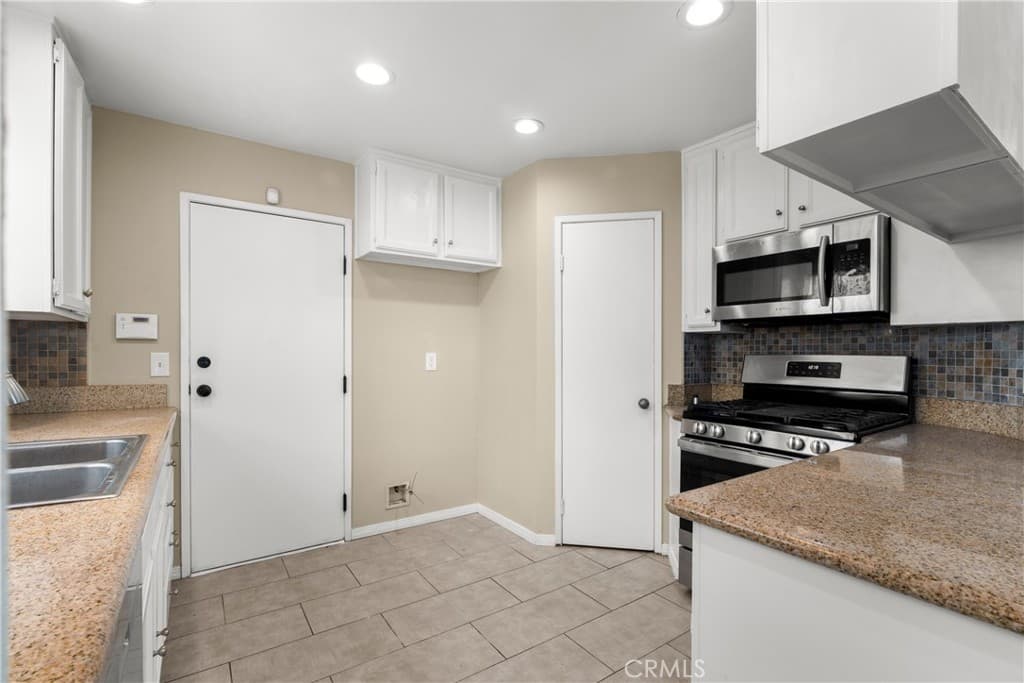 Home at 1243 Monterey Court, Duarte — photo 12 of 12