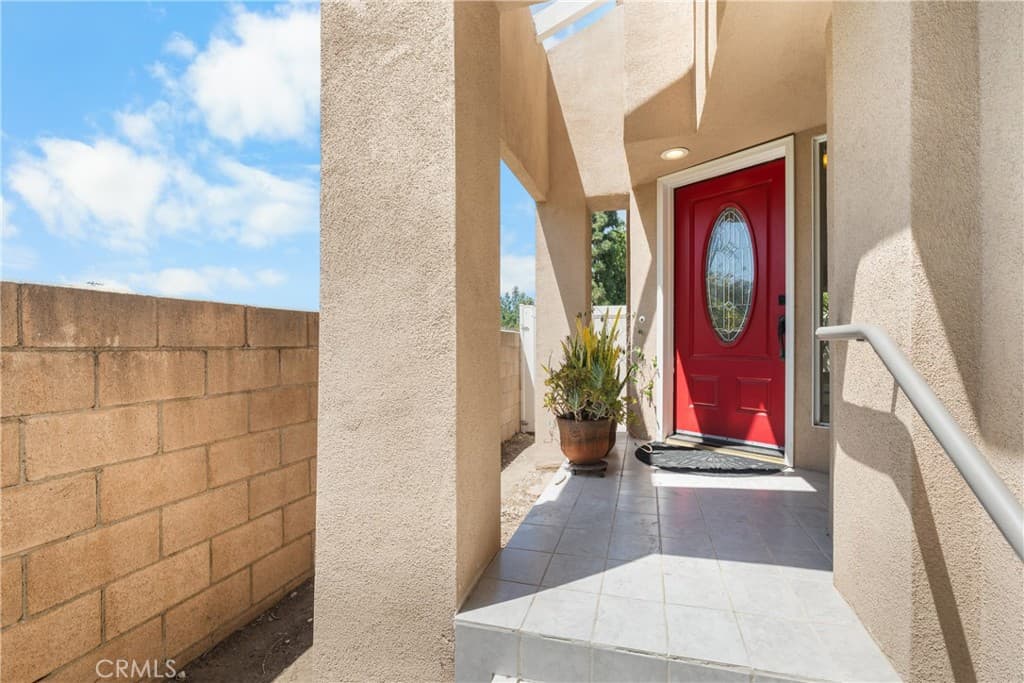 Home at 1243 Monterey Court, Duarte — photo 3 of 12