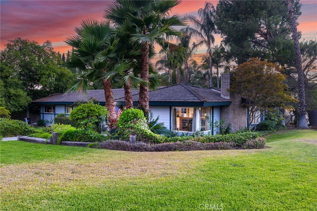 Home at 451 N Baldy Vista, Glendora — photo 3 of 12