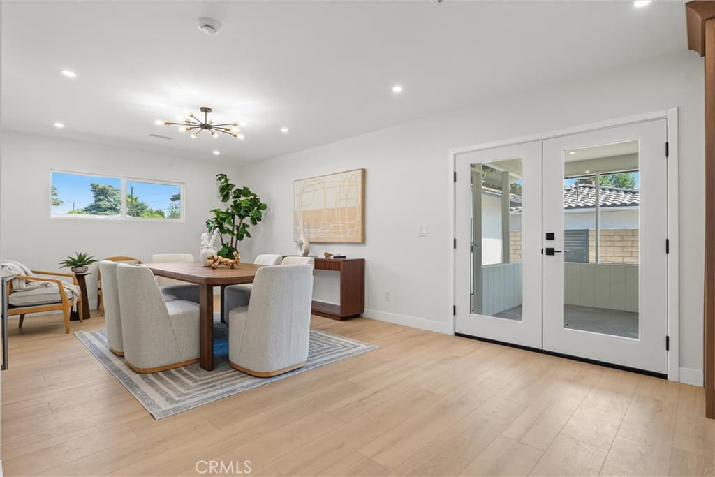 Home at 2121 S 3rd, Arcadia — photo 11 of 12