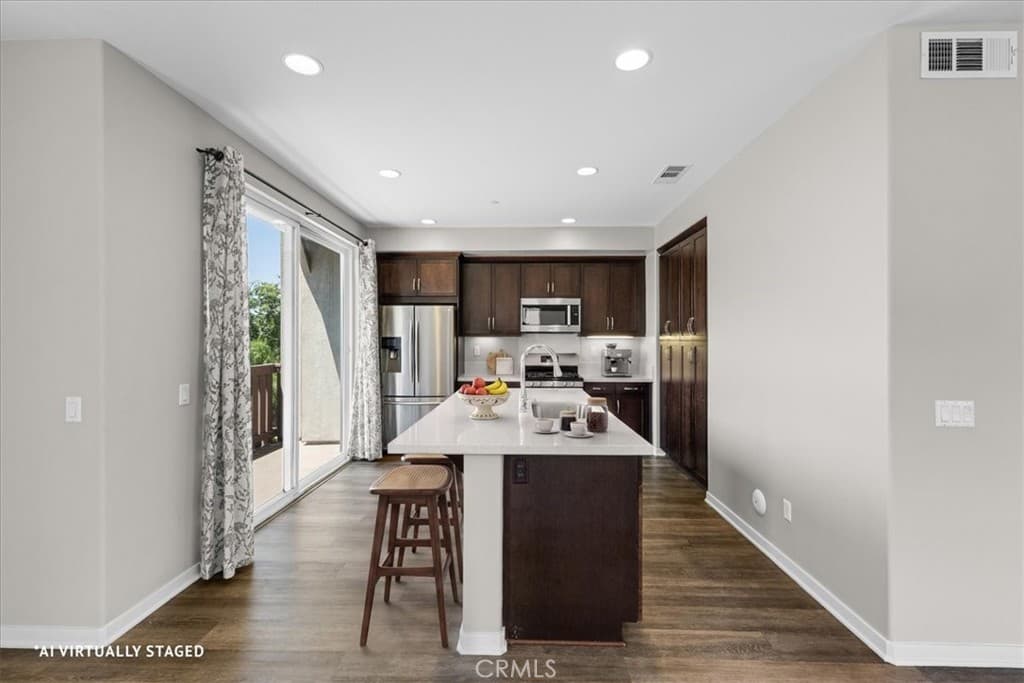 Townhouse at 709 S Azusa Avenue M, Azusa — photo 12 of 12