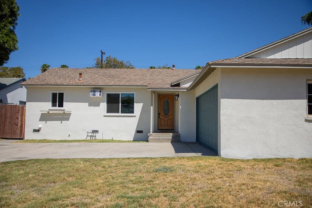 Home at 2559 Kellogg Park Drive, Pomona — photo 3 of 12