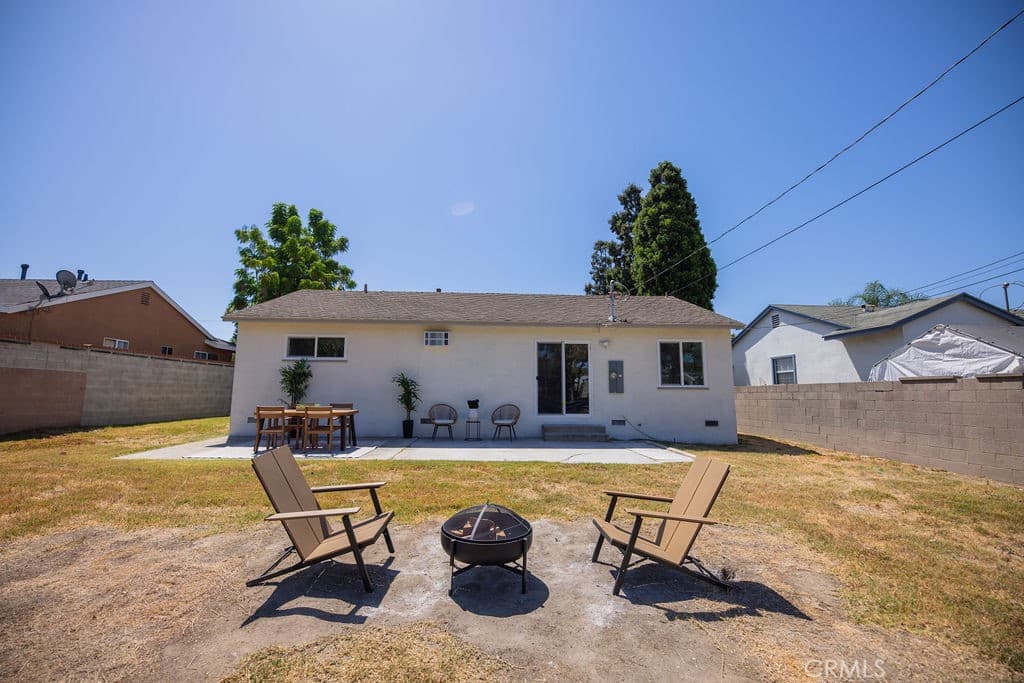 Home at 2559 Kellogg Park Drive, Pomona — photo 5 of 12
