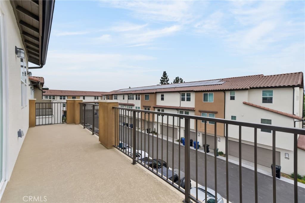 Townhouse at 461 Paradiso Place, Covina — photo 12 of 12