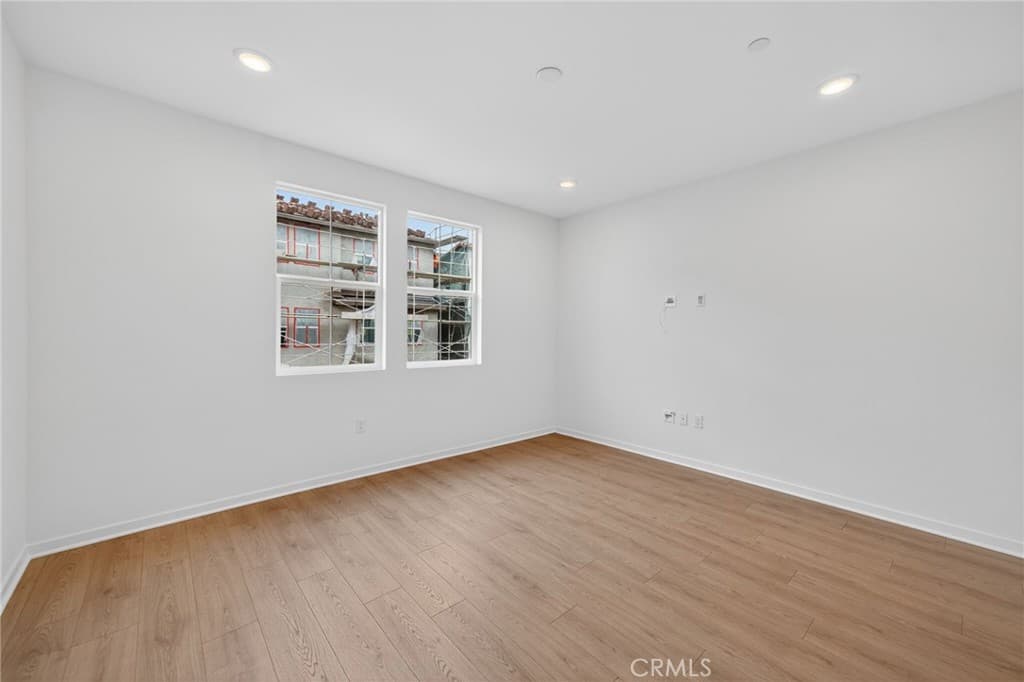 Townhouse at 457 Paradiso Place, Covina — photo 6 of 12