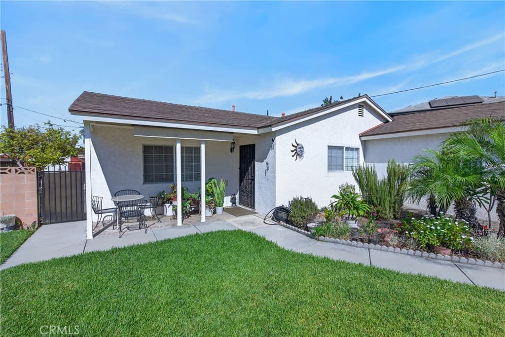 Home at 2211 Angela, Pomona — photo 2 of 12
