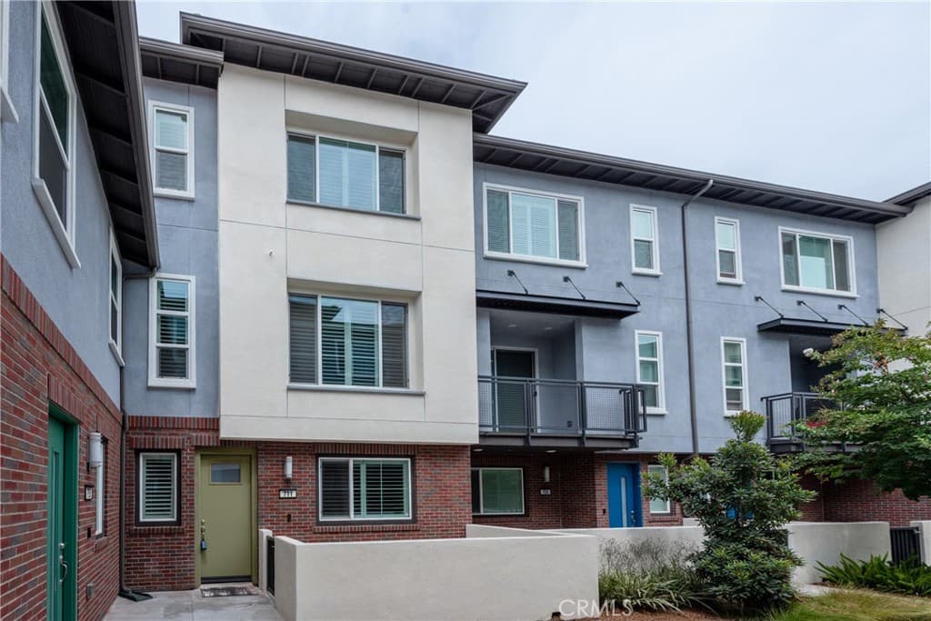 Condo at 711 Hudson Lane, West Covina — photo 1 of 12