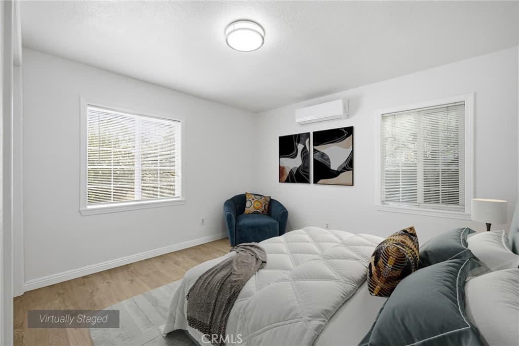 Home at 206 Acacia Street, Pomona — photo 11 of 12