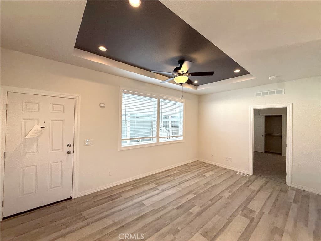 Home at 600 W Gladstone Street 22, Azusa — photo 5 of 12