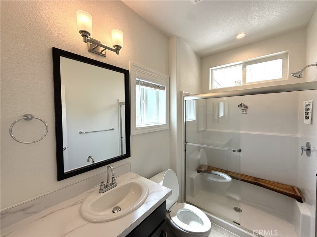Home at 600 W Gladstone Street 22, Azusa — photo 10 of 12