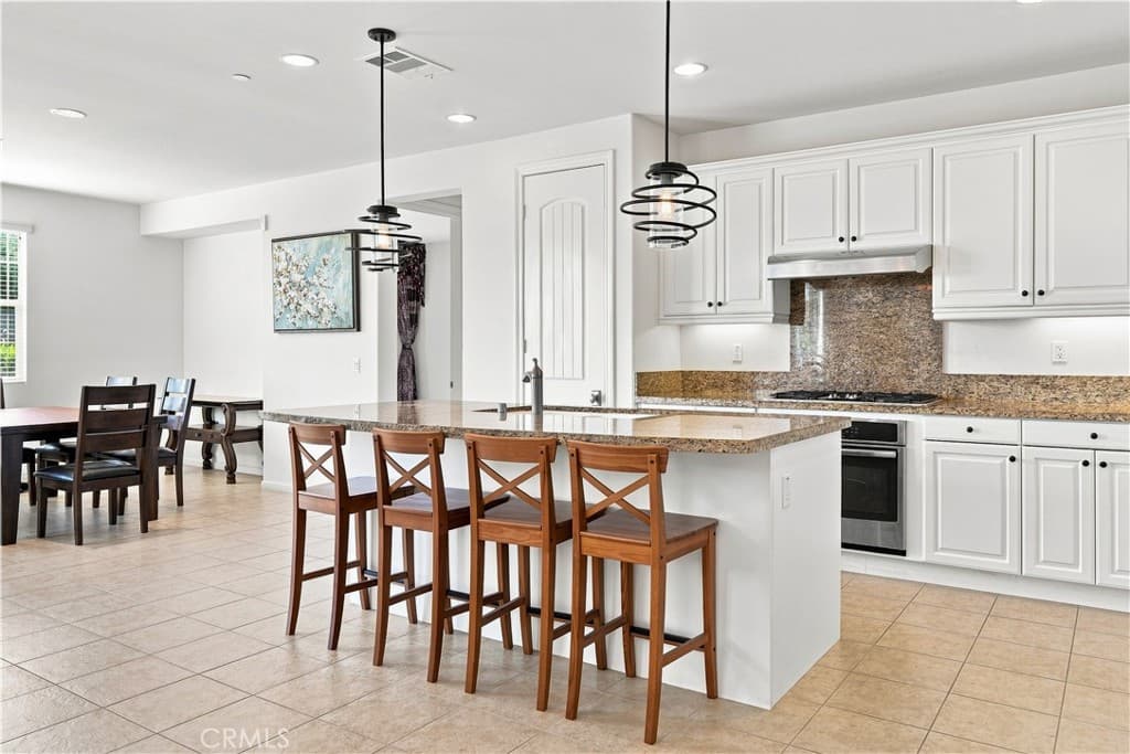 Home at 858 E Manresa, Azusa — photo 12 of 12