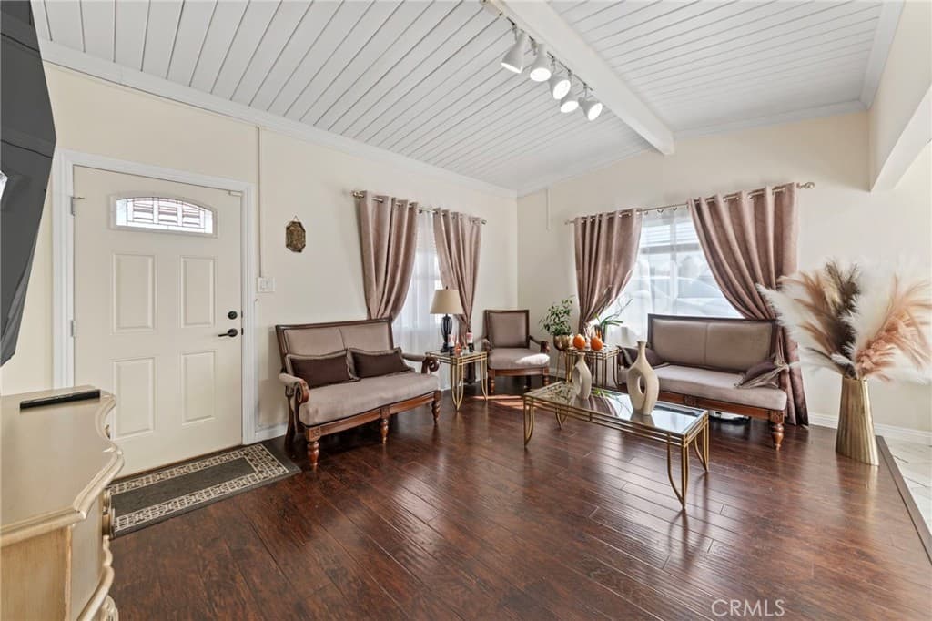 Home at 5721 N Rockvale Ave, Azusa — photo 4 of 12