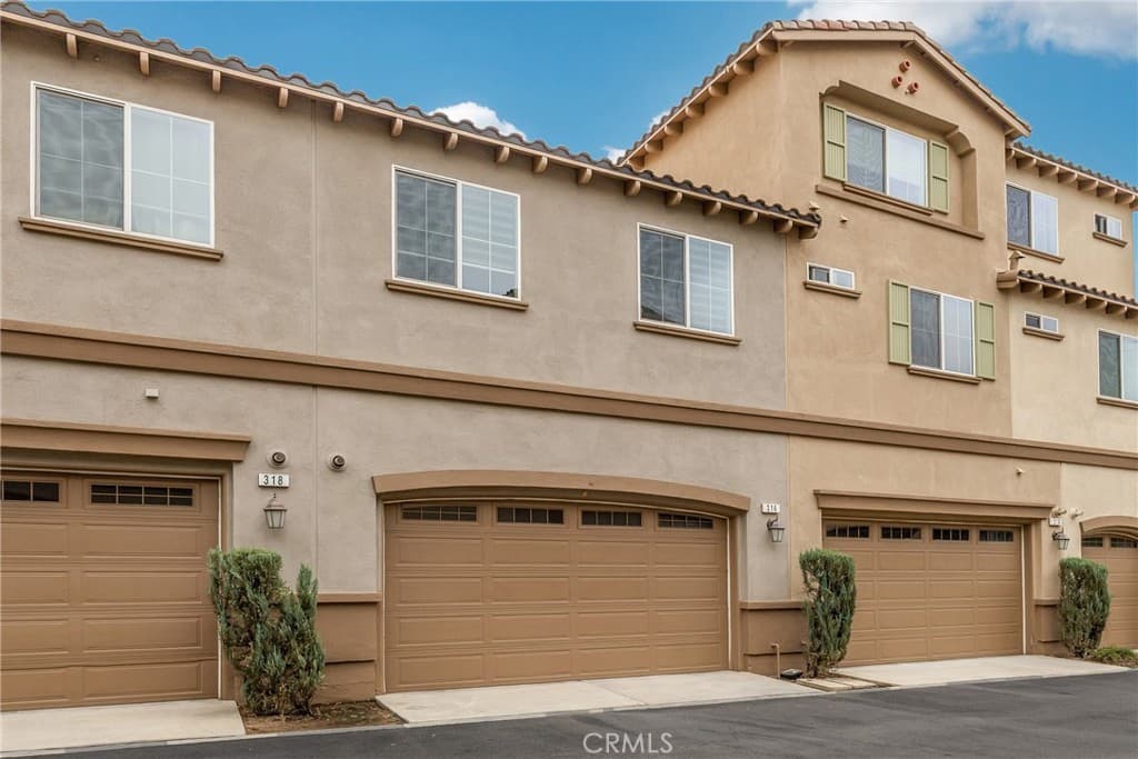 Condo at 316 N Calvados, Azusa — photo 8 of 10