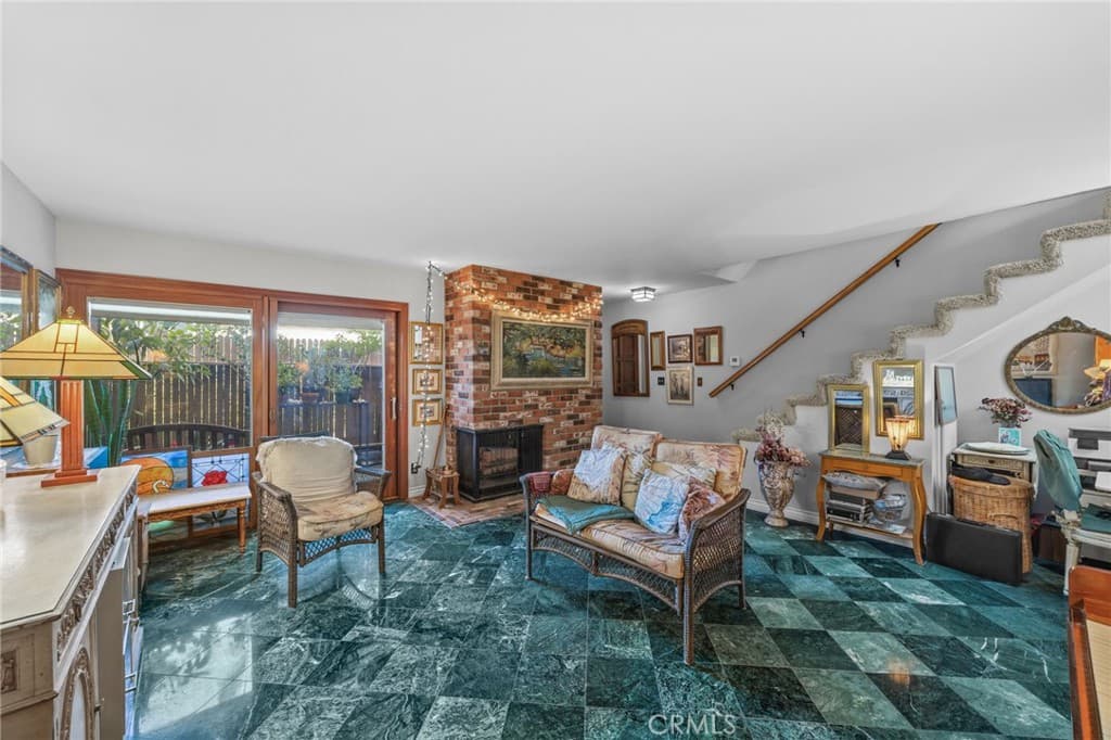 Condo at 541 Linwood Ave C, Monrovia — photo 7 of 12