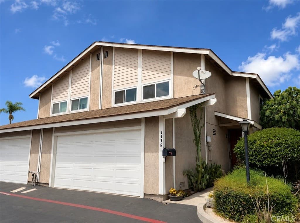 Townhouse at 1135 N Lyman Avenue, Covina — photo 1 of 3