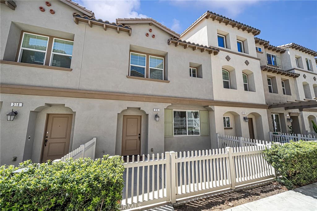 Condo at 318 N Calvados, Azusa — photo 6 of 12
