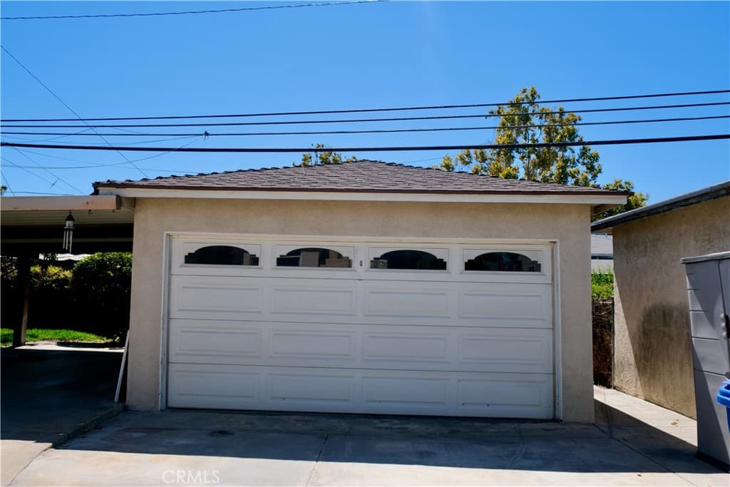 Home at 1632 Meserve, Pomona — photo 5 of 12