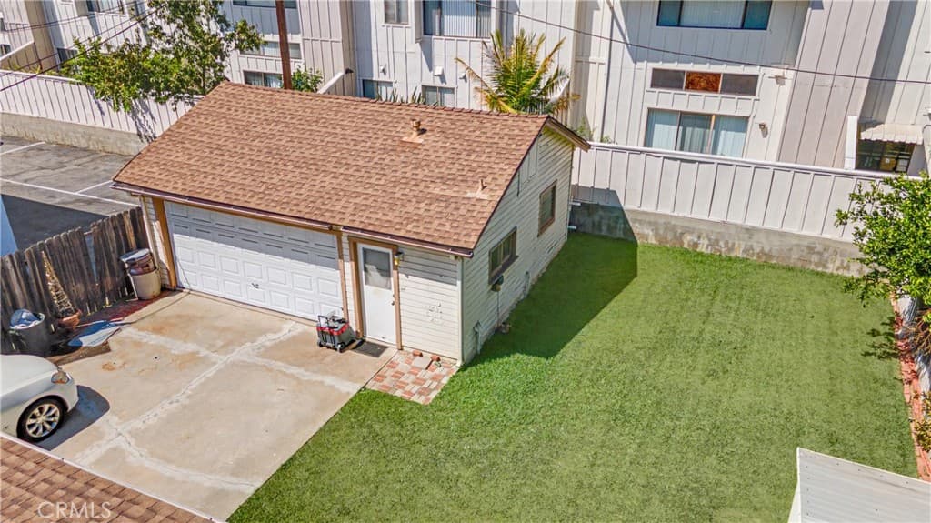 Multi-Family at 2521 S 6th, Arcadia — photo 6 of 12