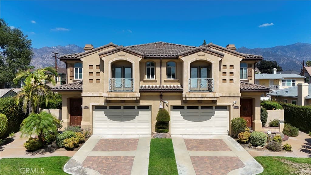 Townhouse at 141 El Dorado A, Arcadia — photo 1 of 12