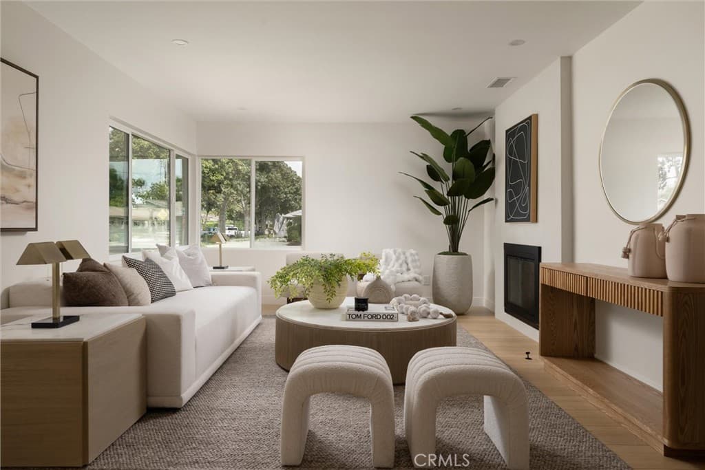 Home at 2121 South 3rd Avenue, Arcadia — photo 6 of 12