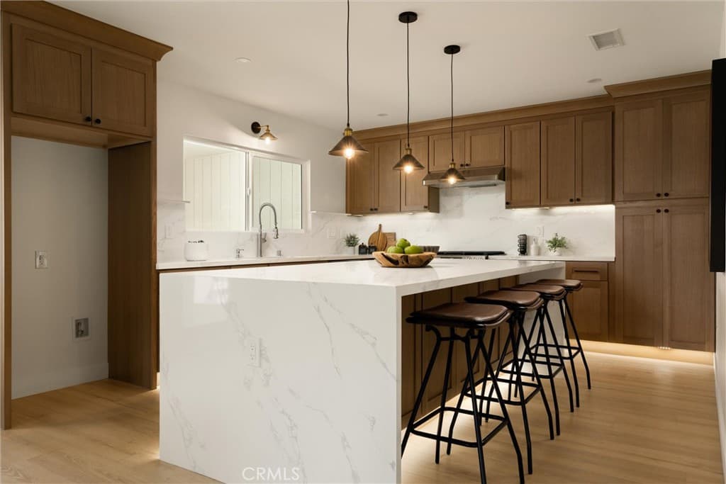 Home at 2121 South 3rd Avenue, Arcadia — photo 9 of 12