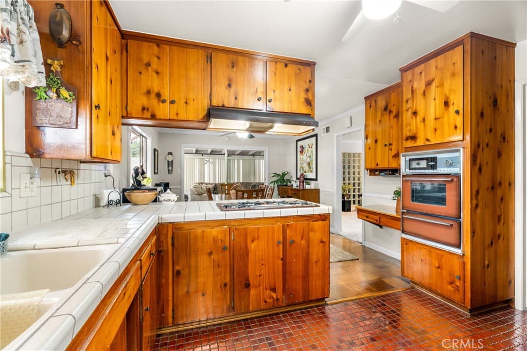 Home at 3364 Van Wig Avenue, Baldwin Park — photo 9 of 12