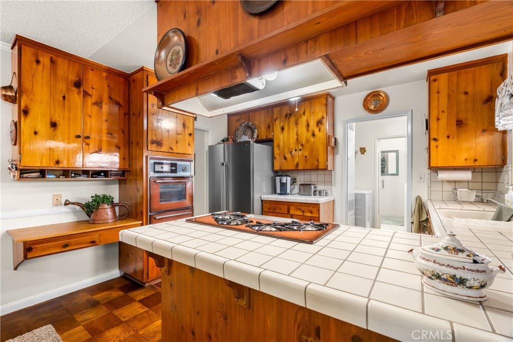 Home at 3364 Van Wig Avenue, Baldwin Park — photo 10 of 12