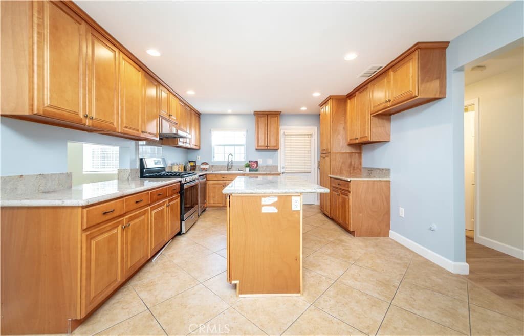 Home at 2437 Harmony Hill, Diamond Bar — photo 8 of 12