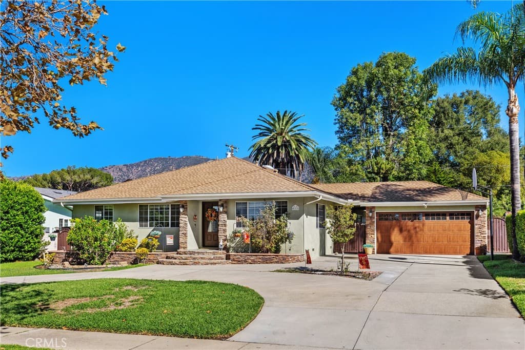 Home at 611 E Foothill Blvd, Glendora — photo 2 of 12
