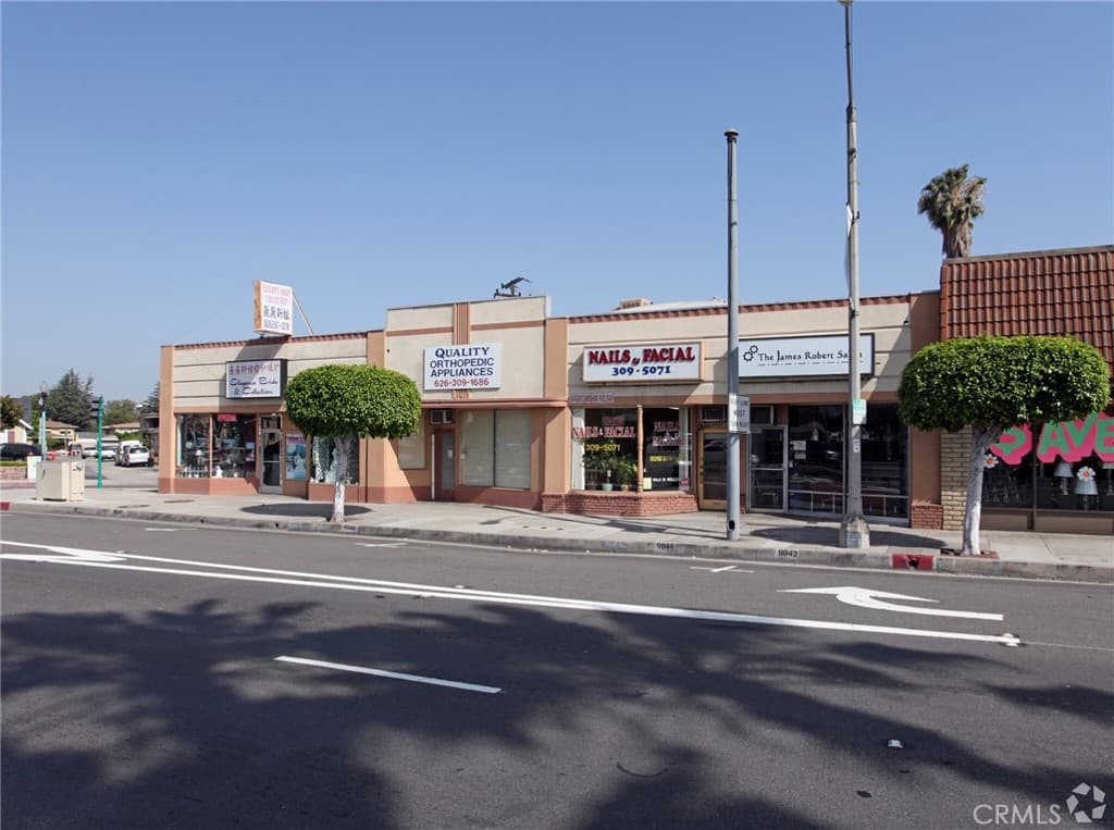 Commercial at 9042 Las Tunas, Temple City — photo 1 of 4
