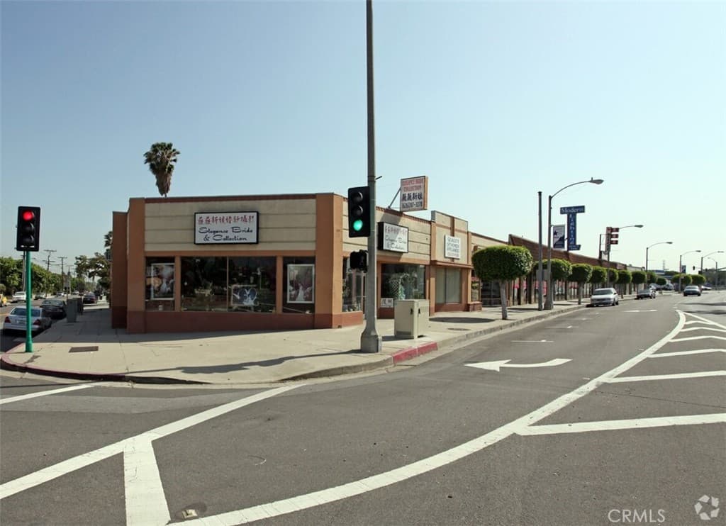 Commercial at 9042 Las Tunas, Temple City — photo 3 of 4