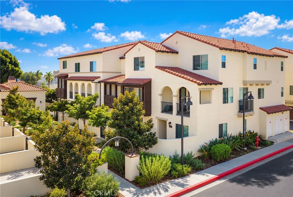 Townhouse at 2624 Paisly Court, Arcadia — photo 2 of 12