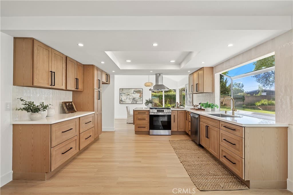 Home at 3039 Joy Street, West Covina — photo 4 of 12