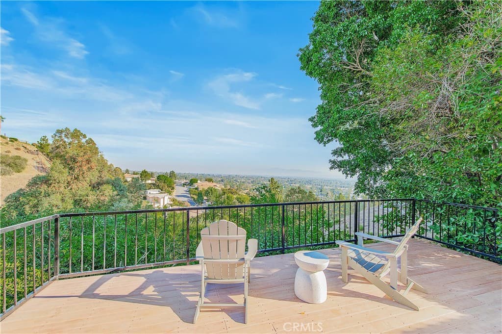 Home at 821 Guanajuato Drive, Claremont — photo 3 of 12