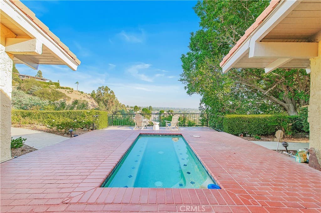 Home at 821 Guanajuato Drive, Claremont — photo 7 of 12