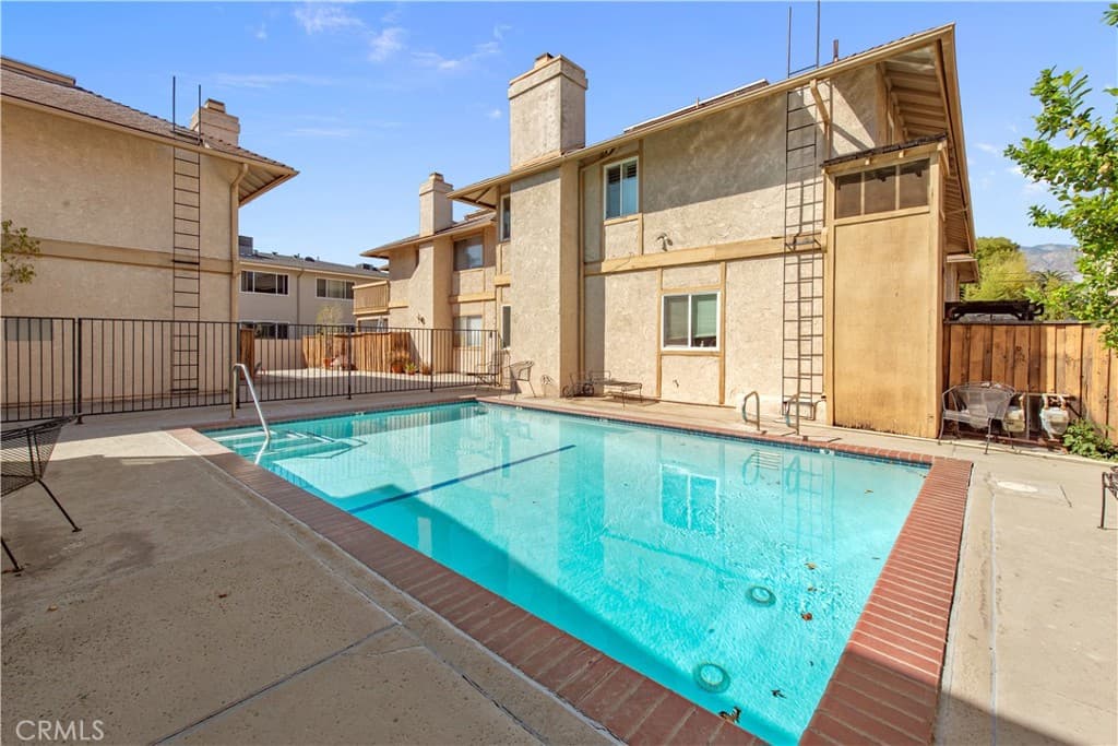Condo at 735 Arcadia Avenue L, Arcadia — photo 8 of 12