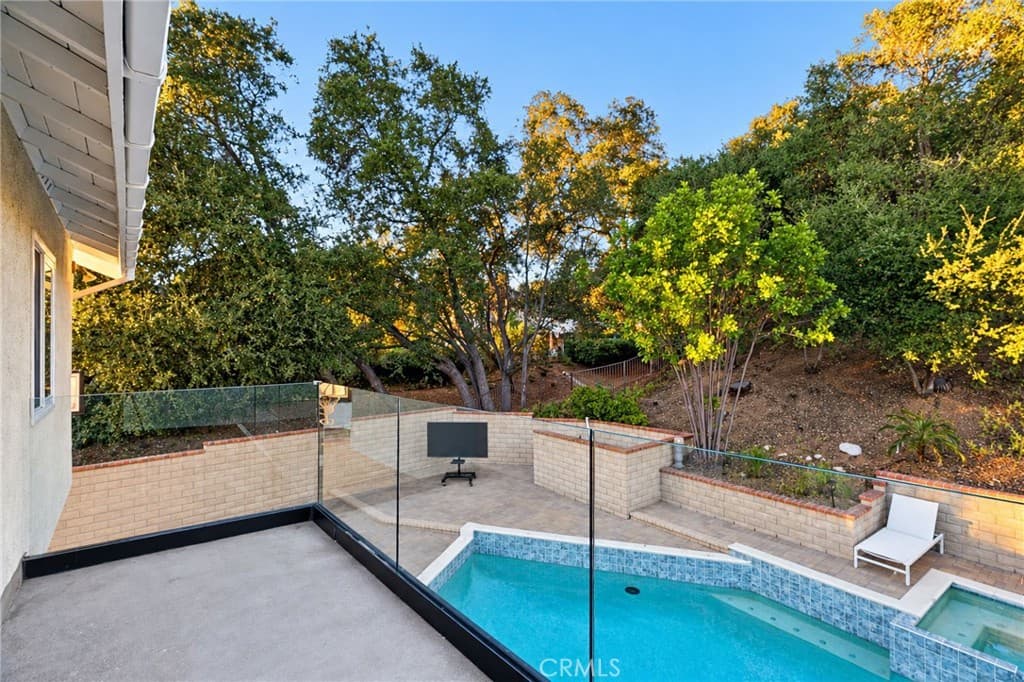 Home at 6792 Country Club Drive, La Verne — photo 7 of 12