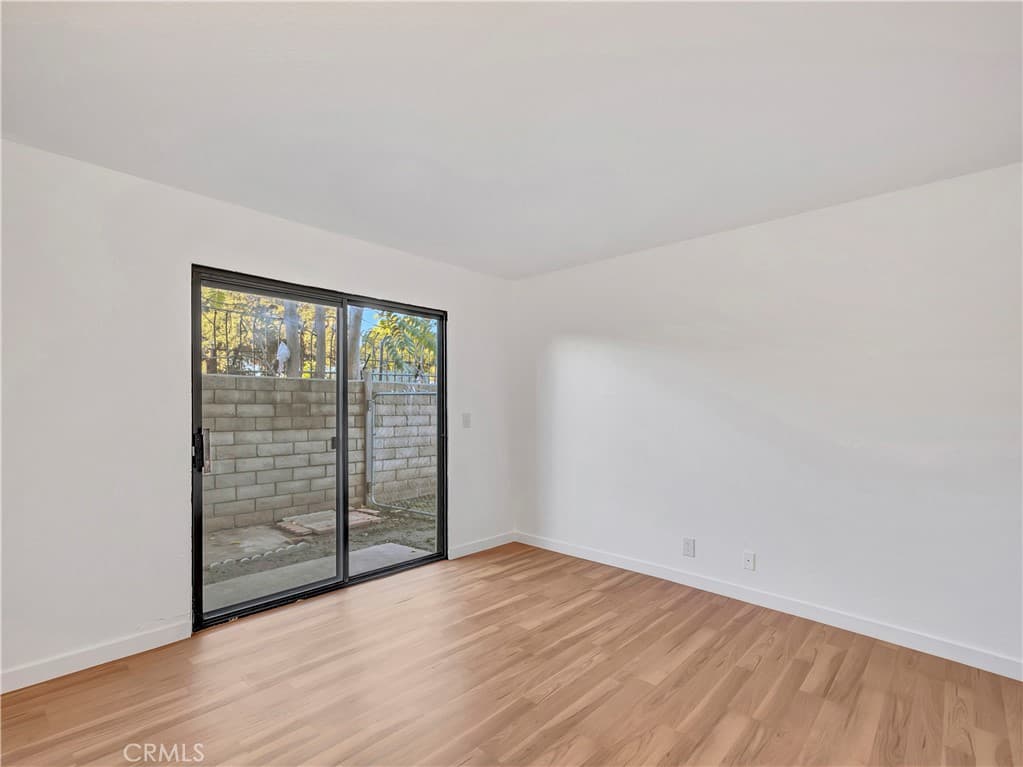 Condo at 609 E Phillips, Pomona — photo 2 of 12