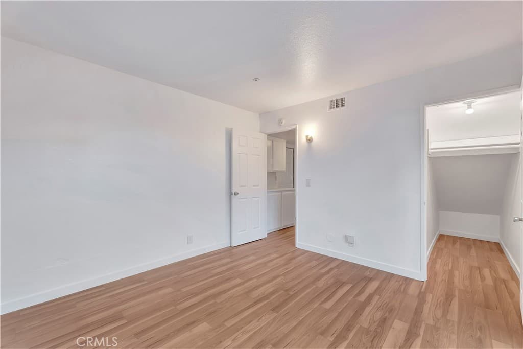 Condo at 609 E Phillips, Pomona — photo 4 of 12
