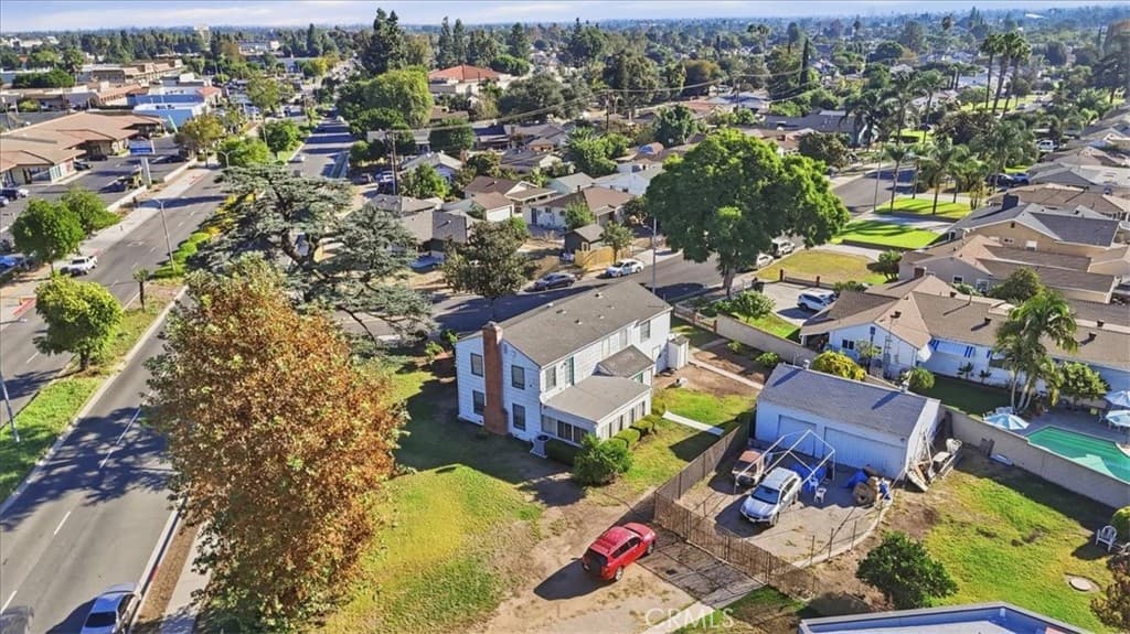 Home at 604 E Barbara, West Covina — photo 6 of 12