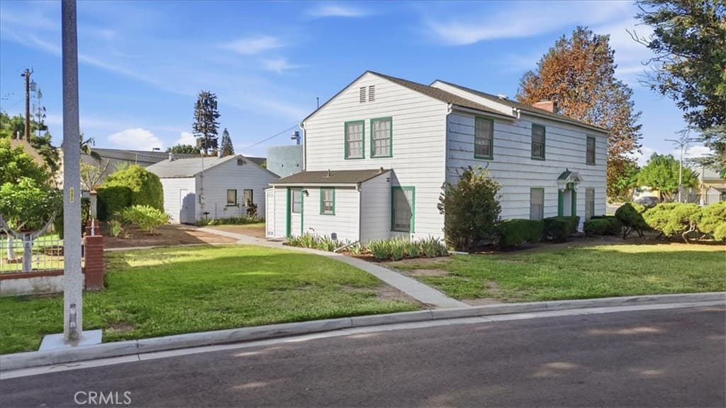 Home at 604 E Barbara, West Covina — photo 9 of 12