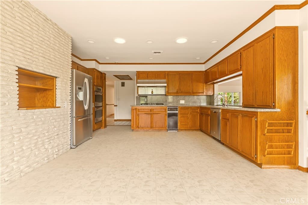 Home at 3455 Rancho Rio Bonita, Covina — photo 7 of 12