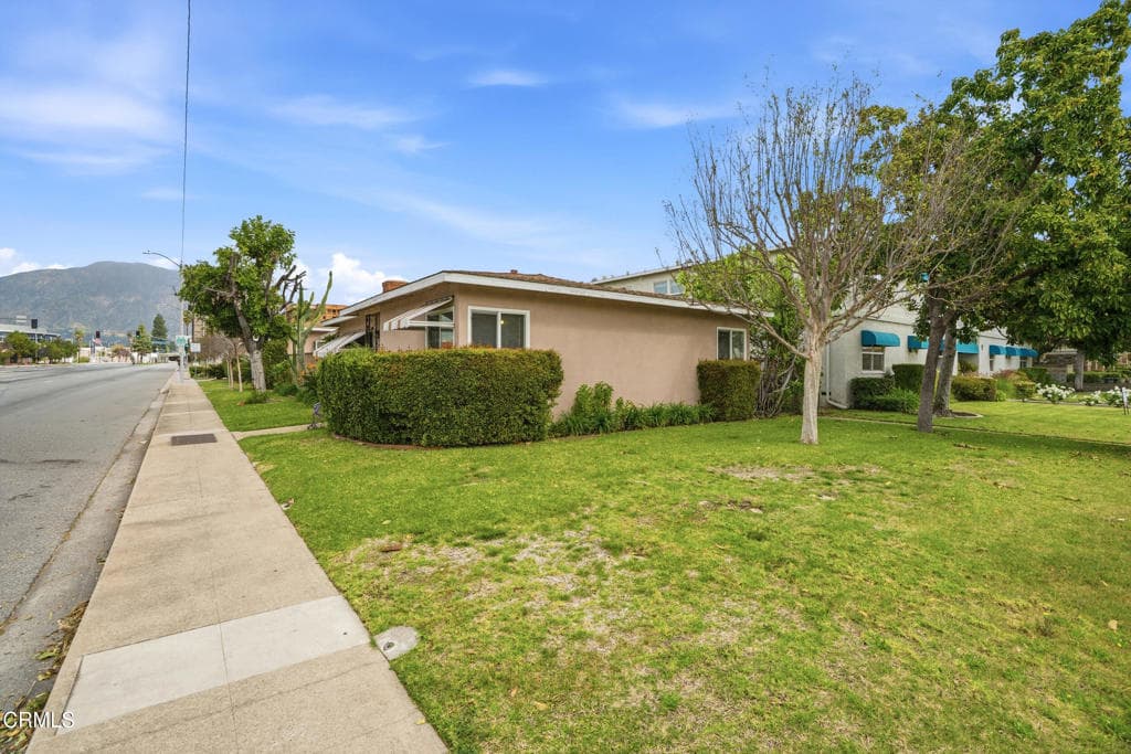 Home at 16 20 S Santa Anita Avenue, Arcadia — photo 5 of 12