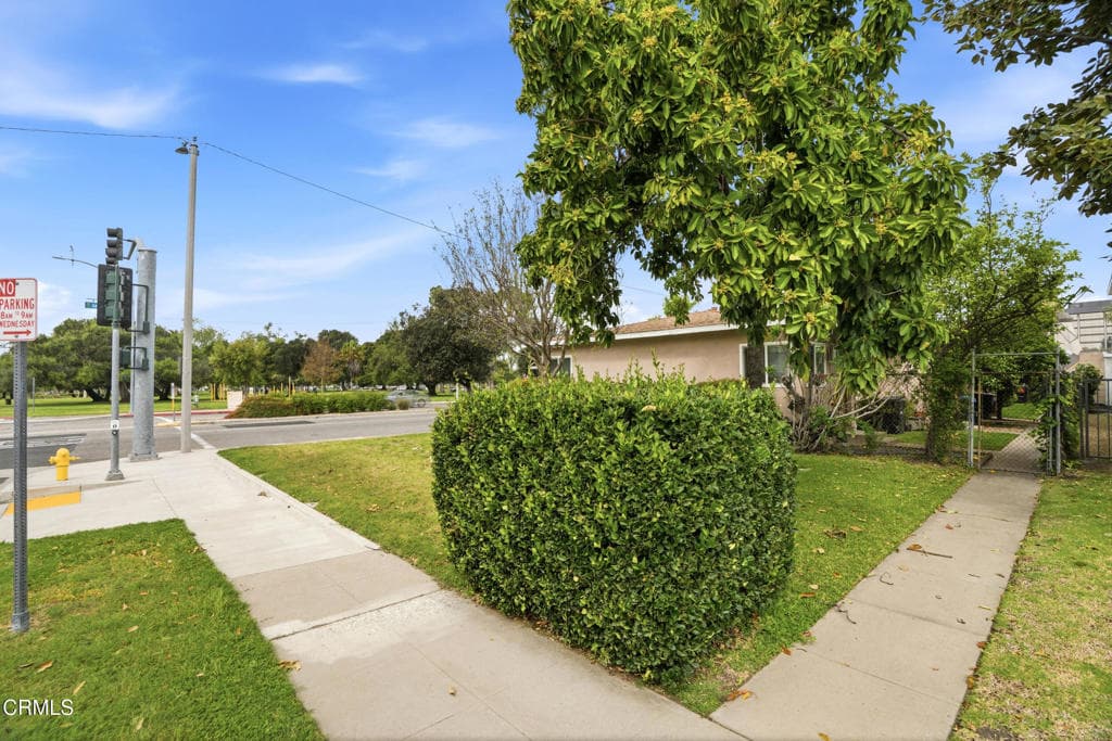 Home at 16 20 S Santa Anita Avenue, Arcadia — photo 7 of 12