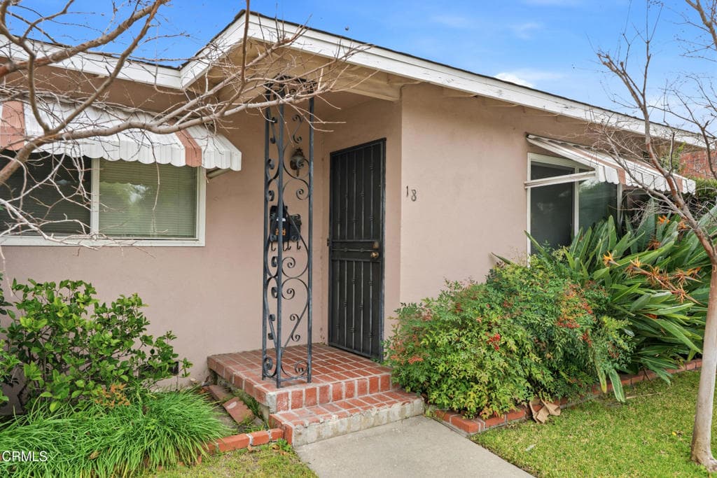 Home at 16 20 S Santa Anita Avenue, Arcadia — photo 9 of 12