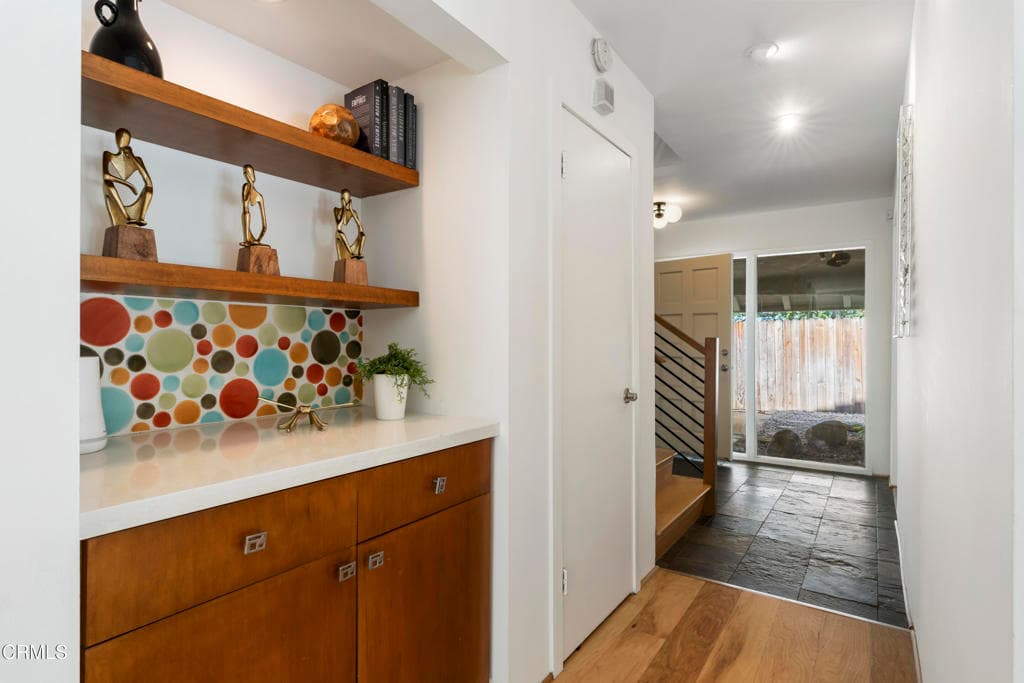 Home at 579 Acacia Street, Sierra Madre — photo 7 of 12