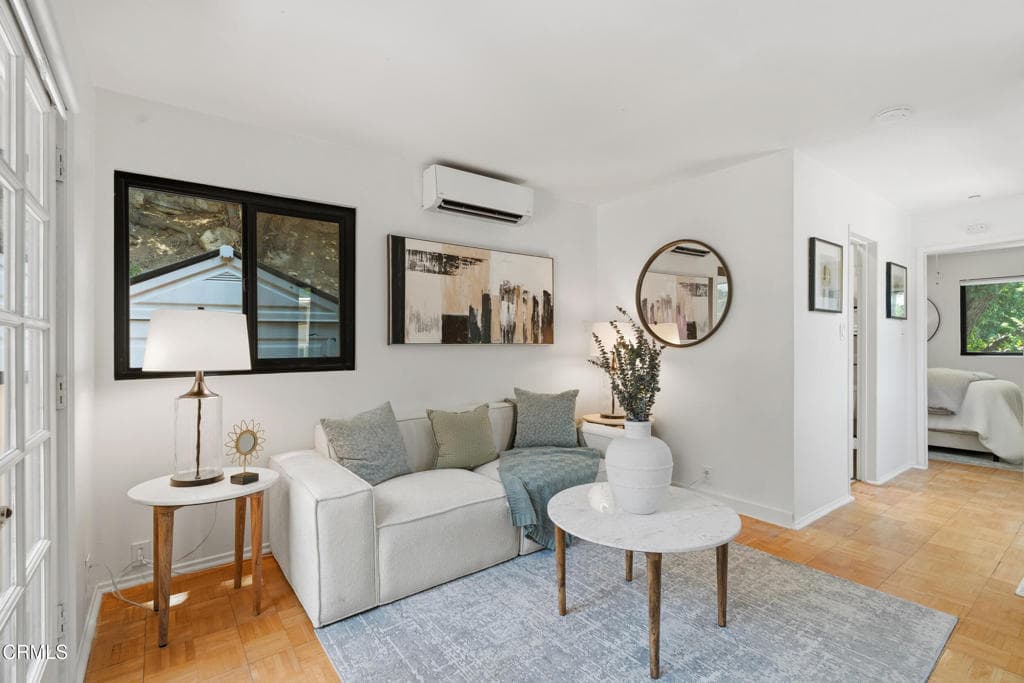 Home at 670 Woodland Drive, Sierra Madre — photo 12 of 12