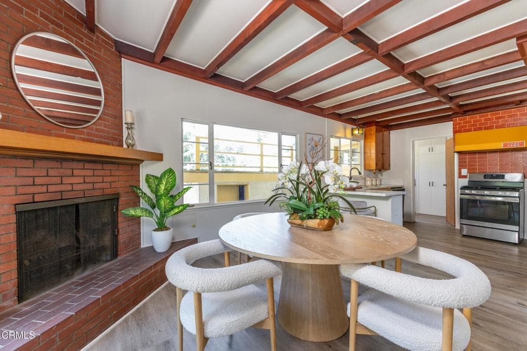Home at 890 Ridgeside Drive, Monrovia — photo 6 of 12